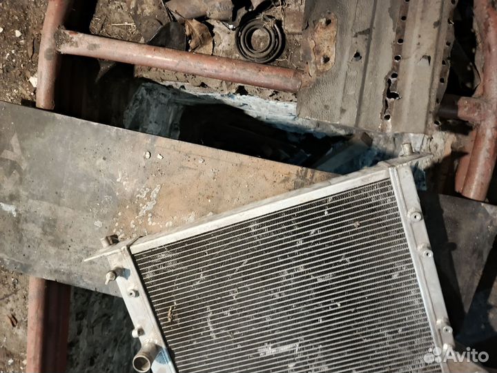 Радиатор AJS Toyota mark2 90