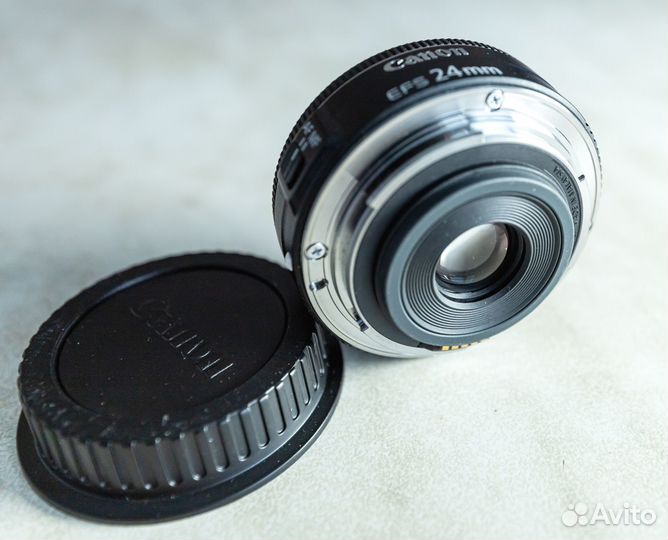 Объектив Canon ef-s 24mm stm