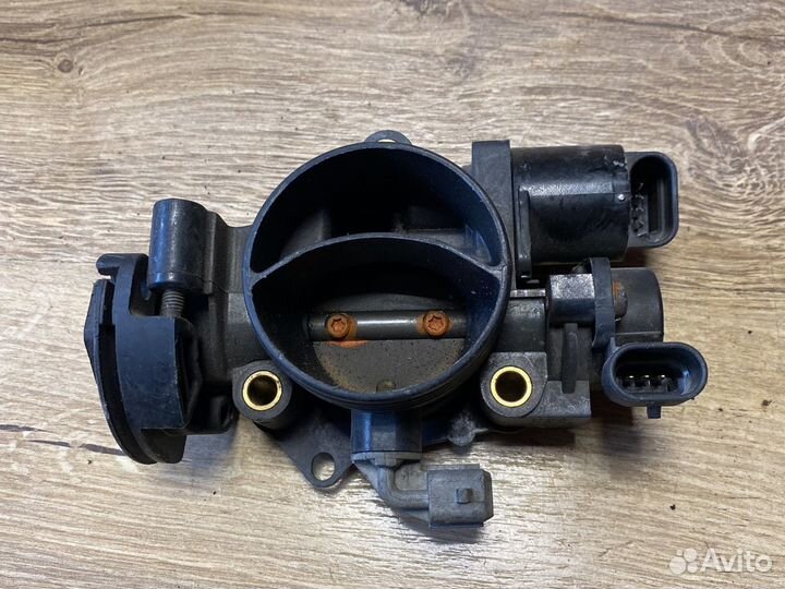 Citroen c3 дросельная заслонка 1,4 бензин