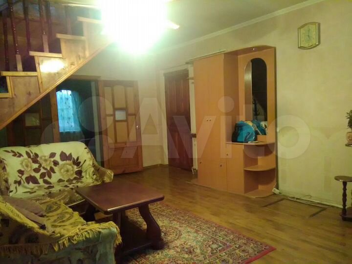 Дом 174 м² на участке 7,3 сот.