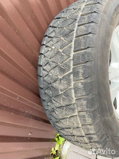 Комплект колес на Toyota Iand Сruiser 200