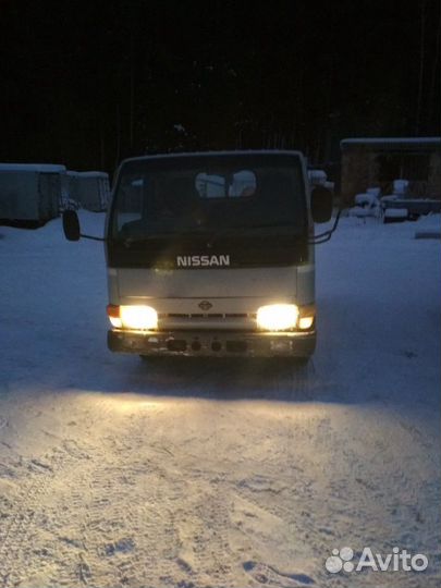 Ниссан Атлас по запчастям