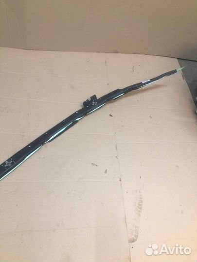 Шторка безопасности левая Mercedes-Benz W221