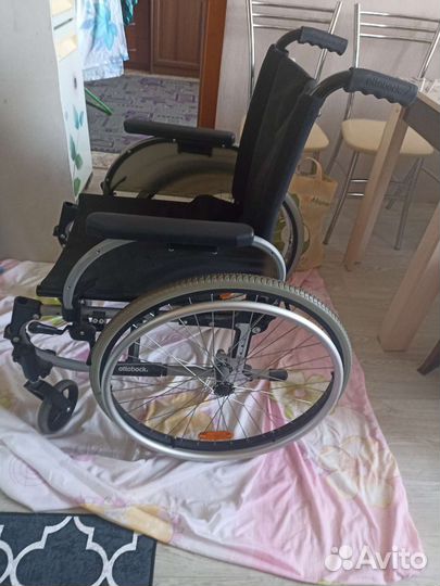 Инвалидная коляска