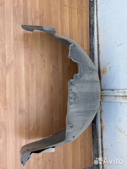 Подкрылок задний porsche cayenne 957