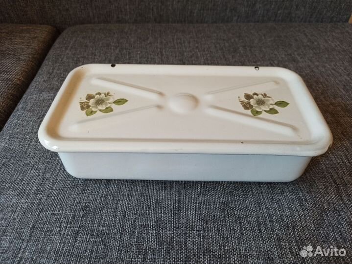 Эмалированный лоток СССР с крышкой
