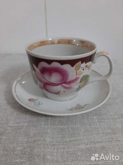 Чашка- гигант с блюдцем