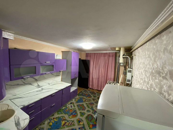 3-к. квартира, 83 м², 1/2 эт.