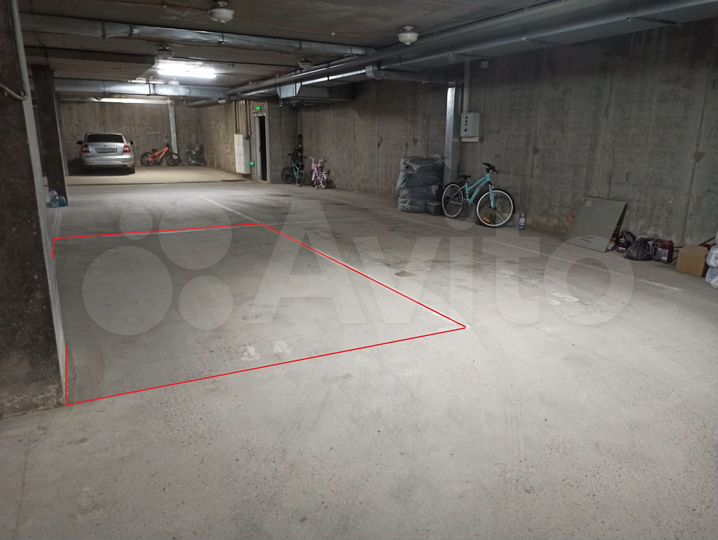 Машиноместо, 15 м²