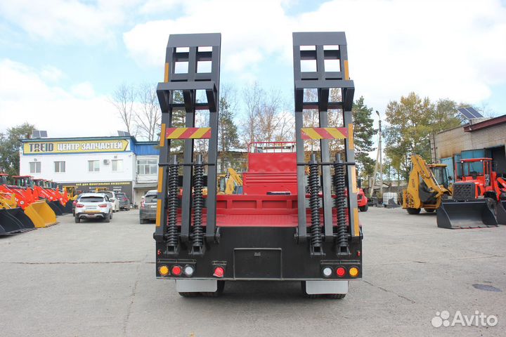 Полуприцеп трал (тяжеловоз) AMUR LYR9606TDP, 2023