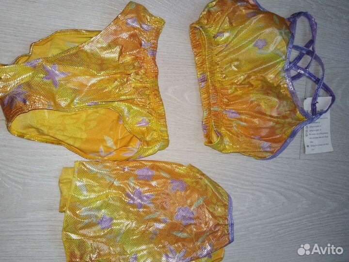 Купальник новый 10-13 лет