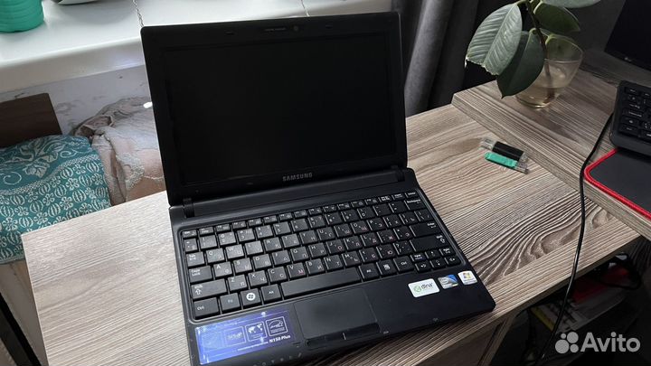 Нетбук samsung