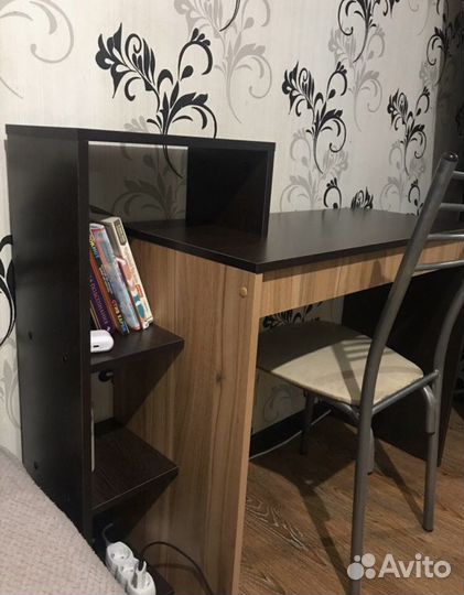 Компьютерный стол новый