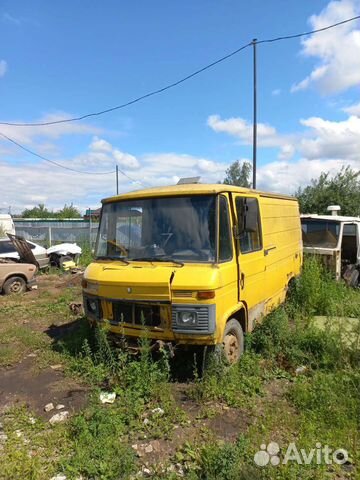 Двигатель на mercedes L 407 D