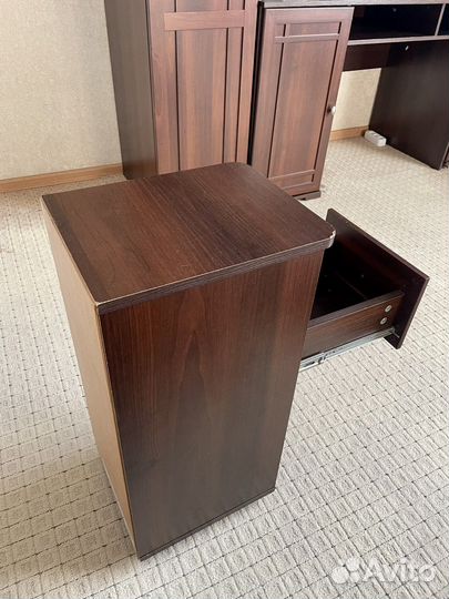 Тумба прикроватная (не IKEA)