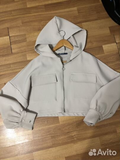 Вещи пакетом Боди Топ, Шорты, Ветровка, р.44-46