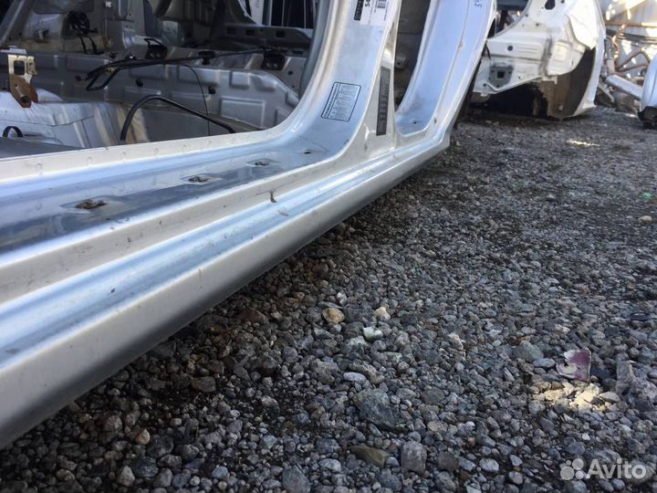 Порог со стойкой левый Hyundai Elantra HD 2006-201