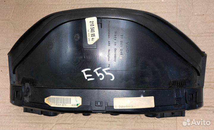 Панель приборов Mercedes W210 2105402248