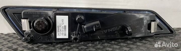 Поворотник левый Volvo FH5 84389663