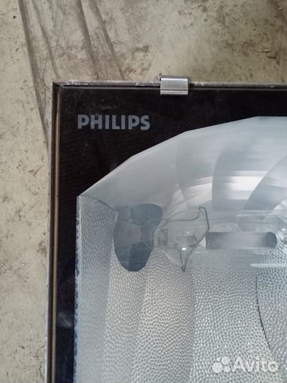 Прожектор philips мощностью 2000вт