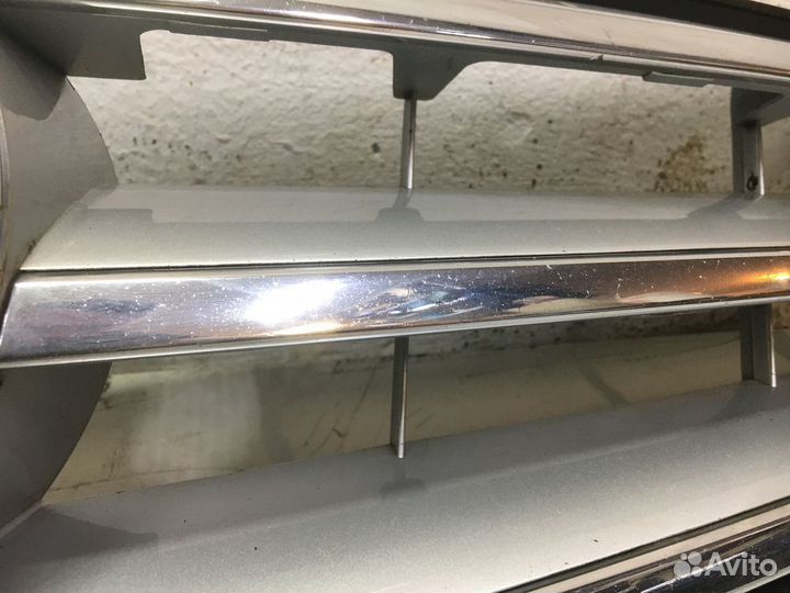 Решетка радиатора Mercedes-Benz C-Class