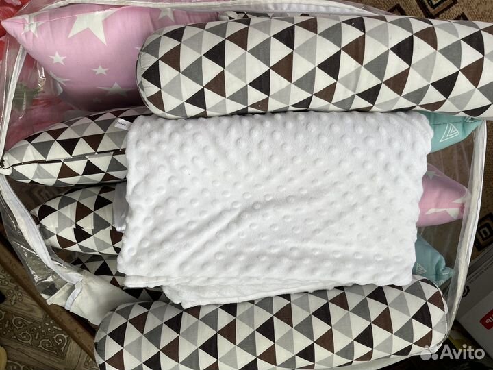 Бортики в детскую кроватку