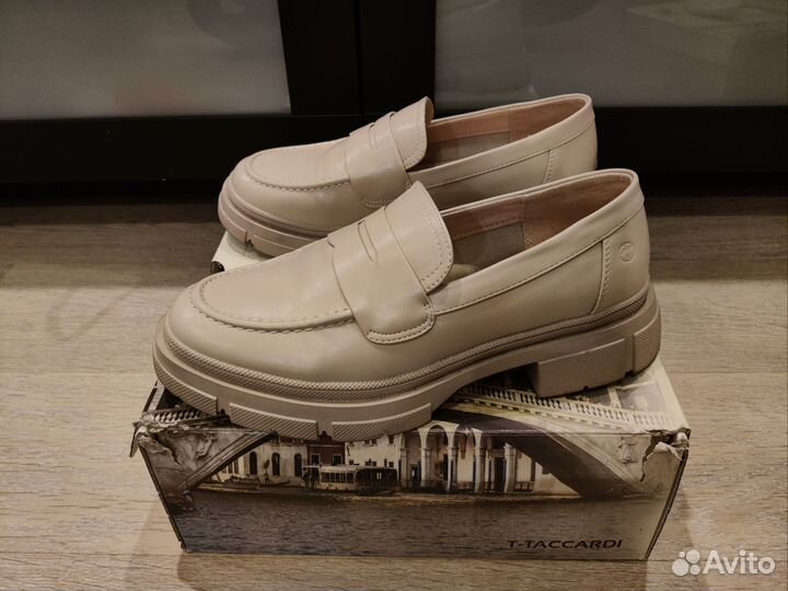 Пенни-лоферы женские T.Teccardi 38 размер