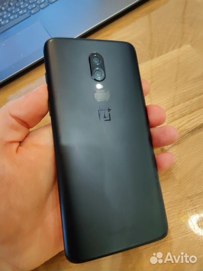 OnePlus 6, 8/128 ГБ