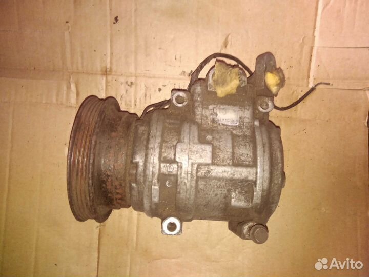 Компрессор системы кондиционирования Kia Shuma 199