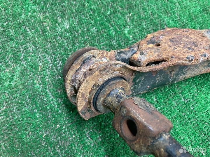 Рычаг подвески верхний передний левый Ssangyong