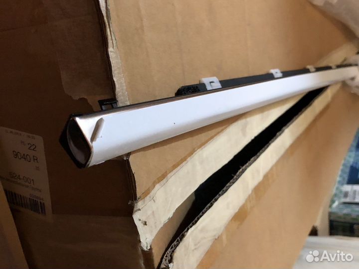 Наружн уплотн задн пр двери Genesis G80 83220T1001