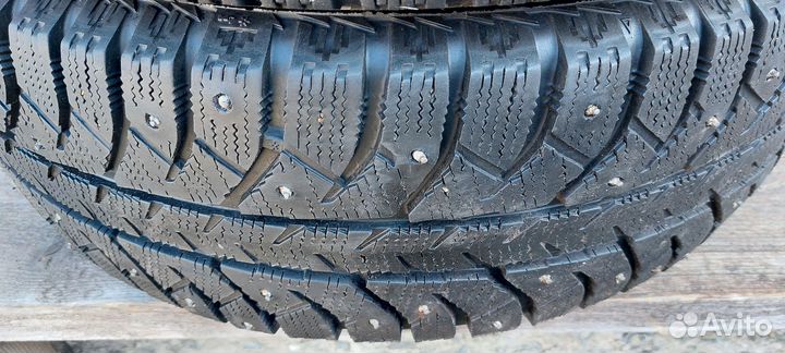 Bridgestone Ice Cruiser 7000S 195/65 R15