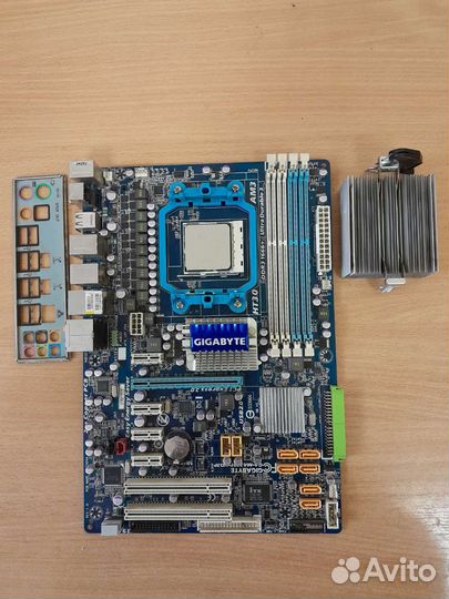 Gigabyte HT3.0 плата AM3 с процессором