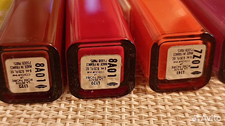 Guerlainla Petite Robe Noire Стойкая жидкая ма