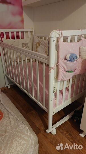 Детская кроватка