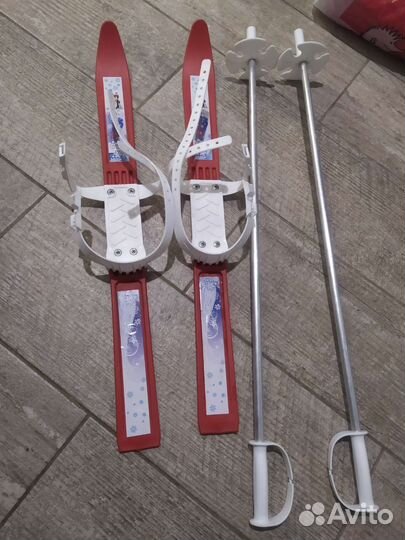 Детские лыжи