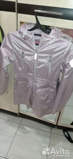 Ветровка для девочки