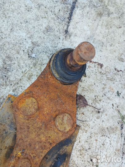 Рычаг передний правый Hyundai Santa Fe 3