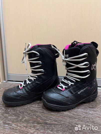 Сноубордические ботинки женские