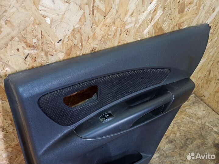 Карта двери задняя правая Hyundai Tucson 1