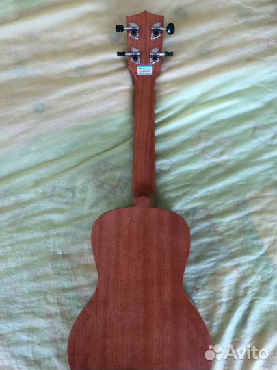 Укулеле Концерт UMA UK-03C с чехлом