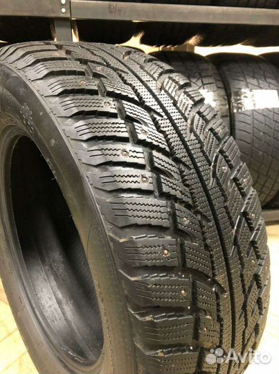 Marshal I'Zen RV Stud KC16 265/60 R18