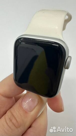 Apple watch series 5 40mm