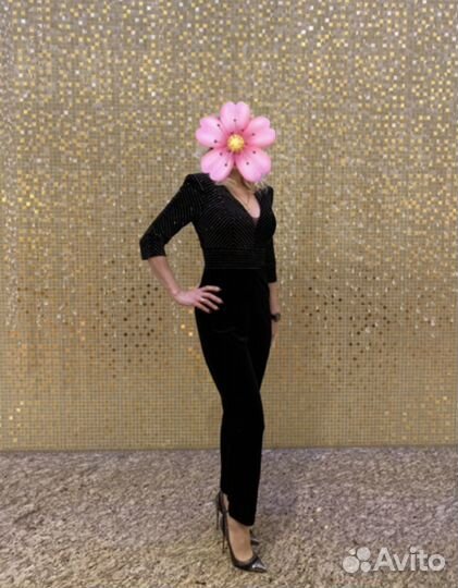 Продаётся комбинезон, размер S