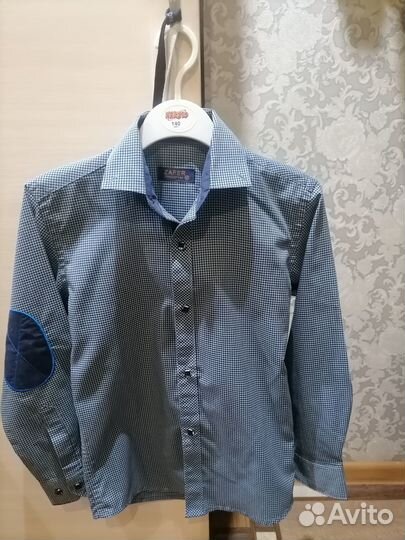 Рубашки на мальчика 128 -134 Белая, синяя, красная