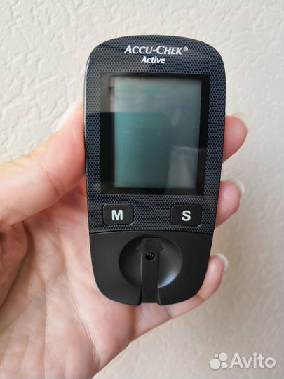 Глюкометр Акку-Чек Актив