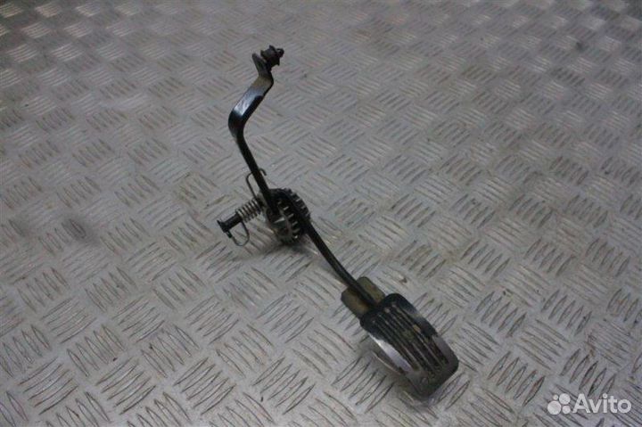 Педаль газа Chevrolet Niva 1.7 2123 79.6 Л.С 2013