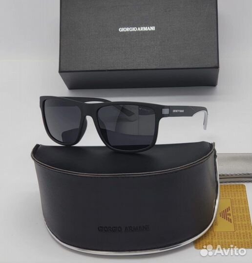 Солнцезащитные очки мужские комплект