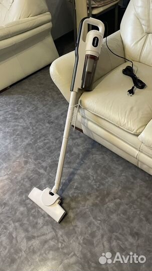 Пылесос мощный новый