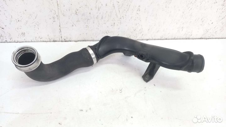 Патрубок интеркулера левый 1.8 Skoda Octavia A5